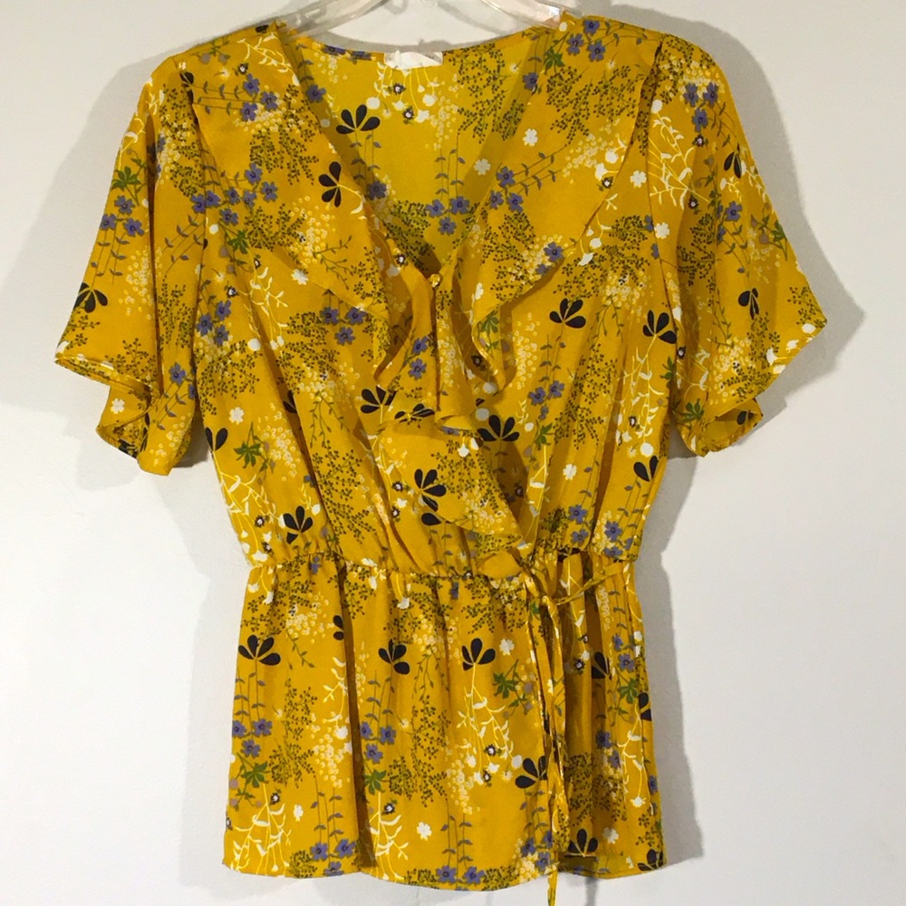 Sienna Sky‎ Granny Floral Exaggerated Ruffled Peplum Top